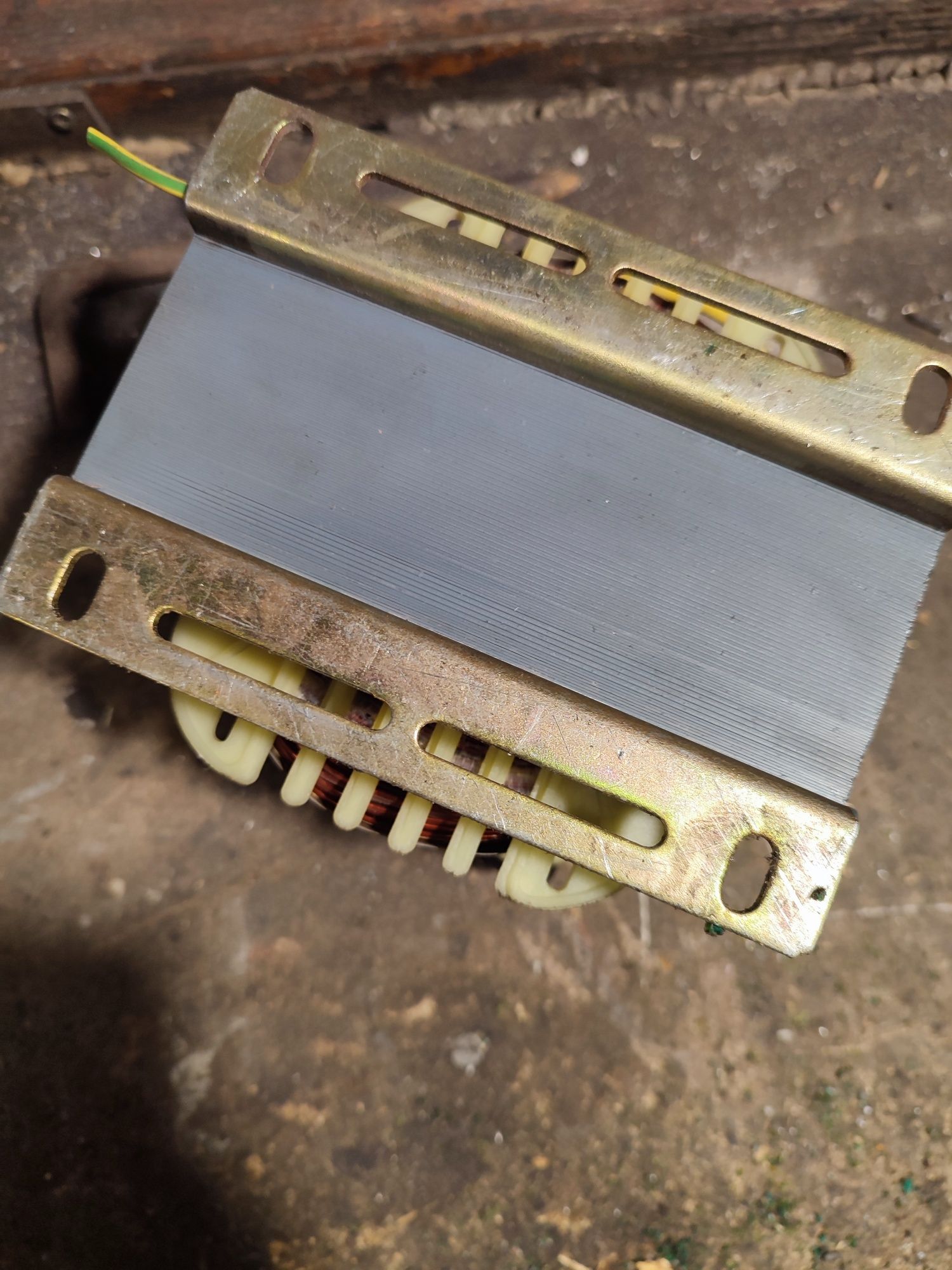 Transformator 680 W.  24V