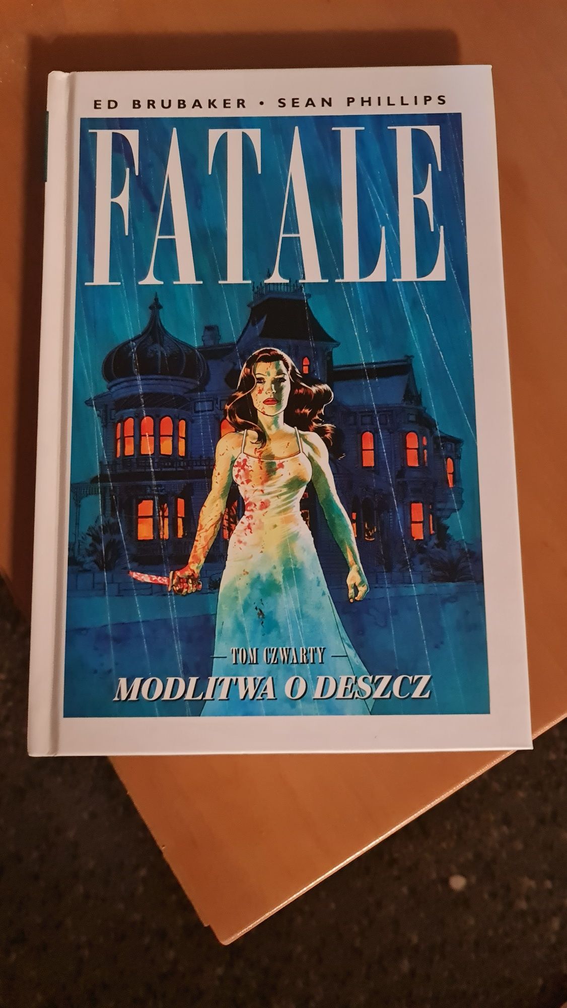 Fatale Brubaker komiks