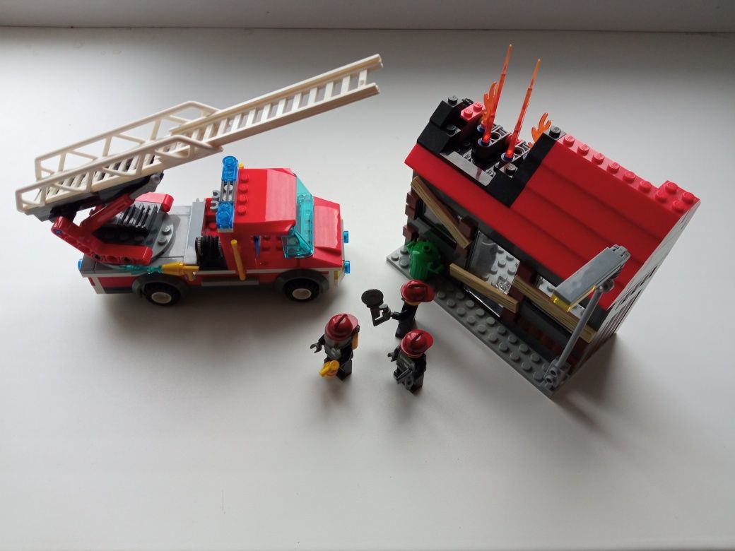 Lego city 60003 пожежна команда