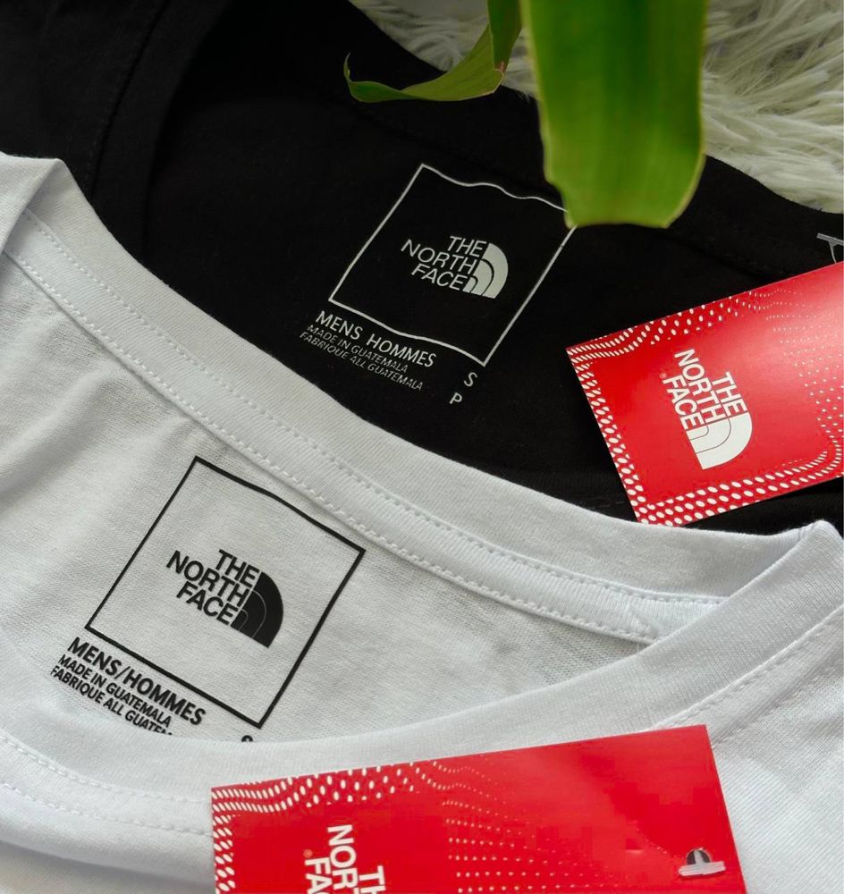 Футболка the north face pinkbox