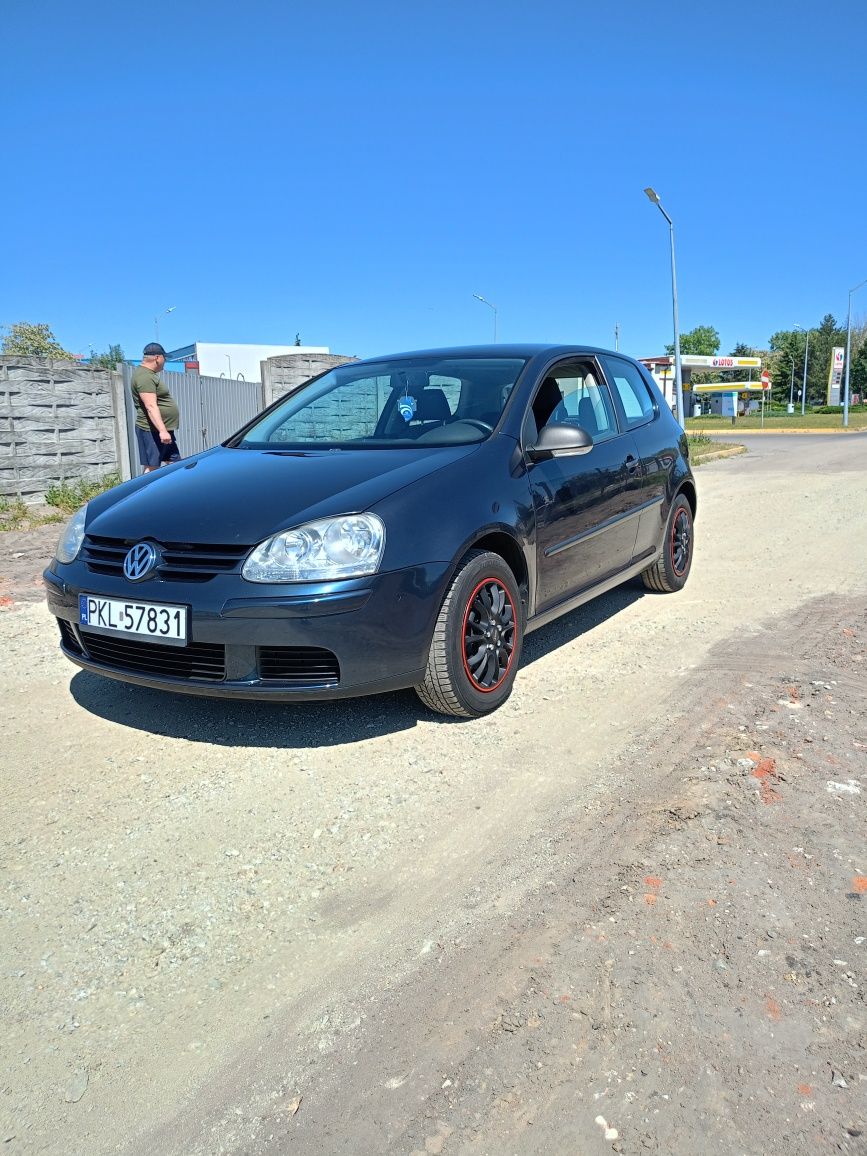 Sprzedam Golfa 2007r 1.4 benzyna nowy gaz!!!