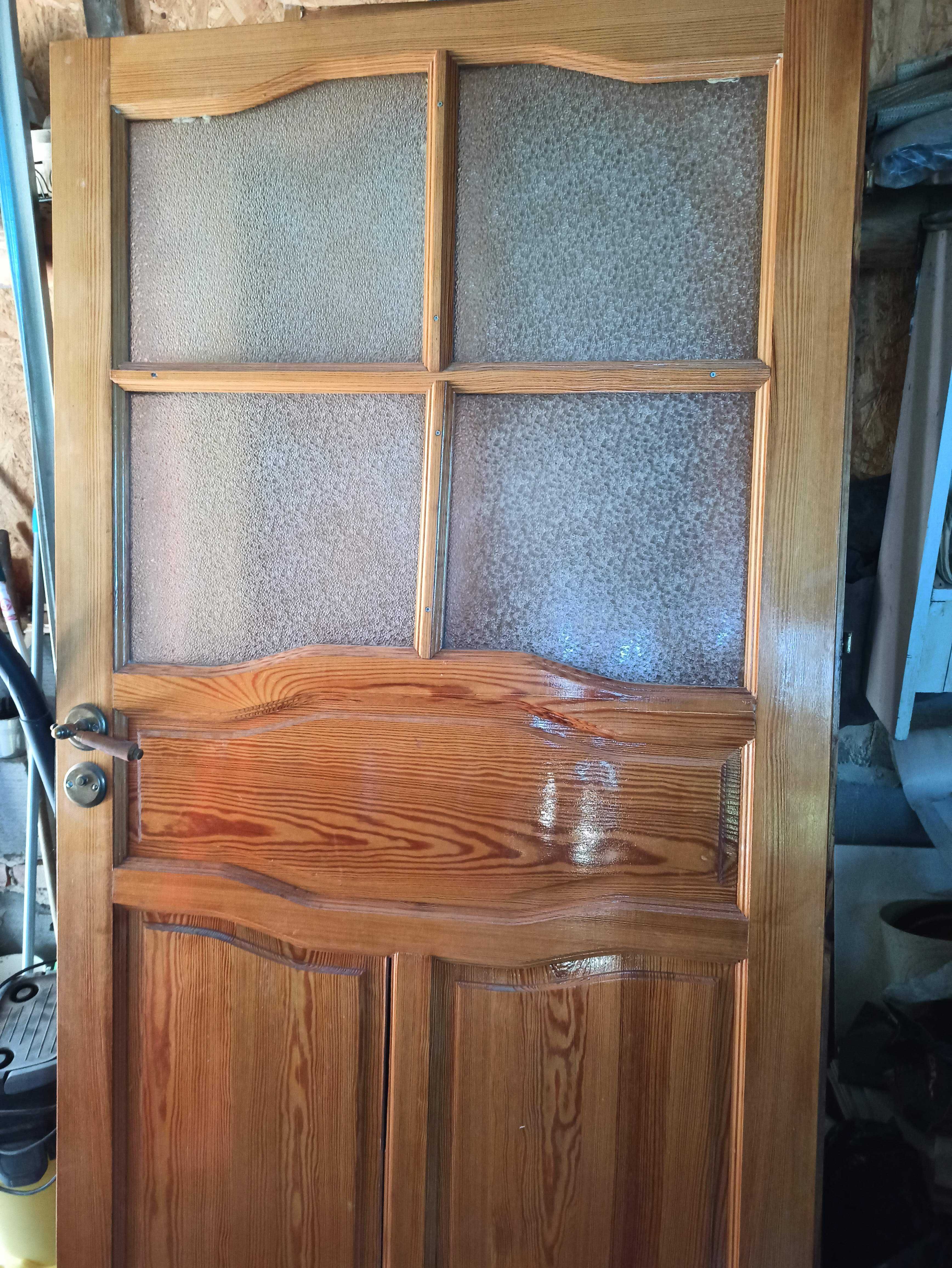 Drzwi wewnętrzne z demontażu, drewniane z futrynami