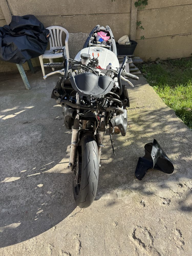Yamaha thundercat Yzf600