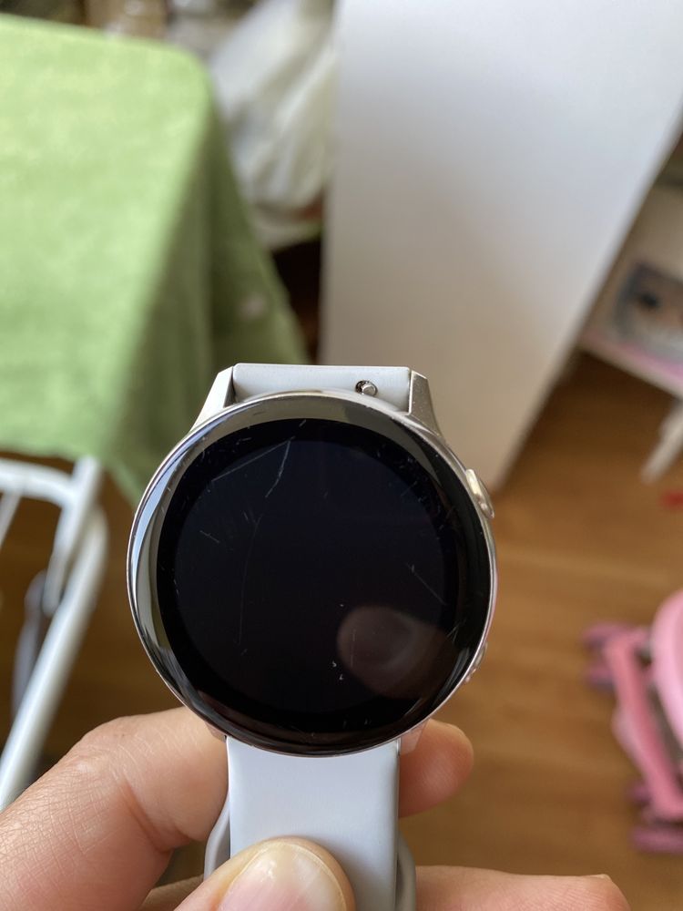 Смарт-часы Samsung galaxy watch
