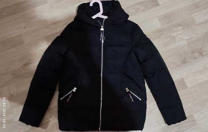 Куртка осіння,розмір М