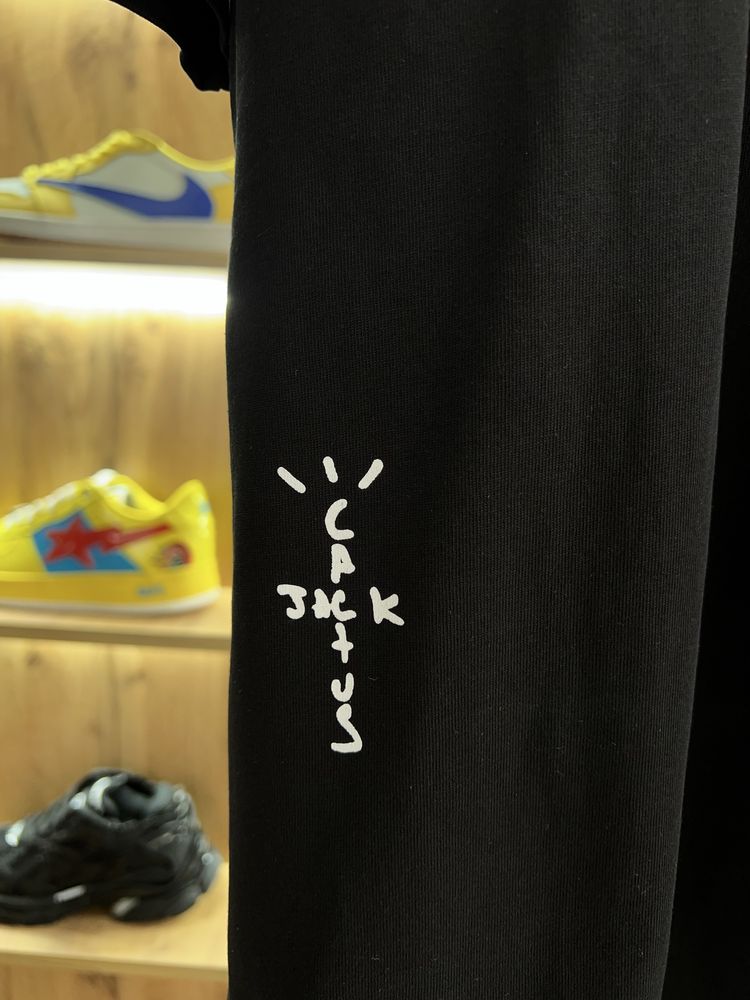 Футболка Travis Scott It’s Miami  Free The Rage Logo