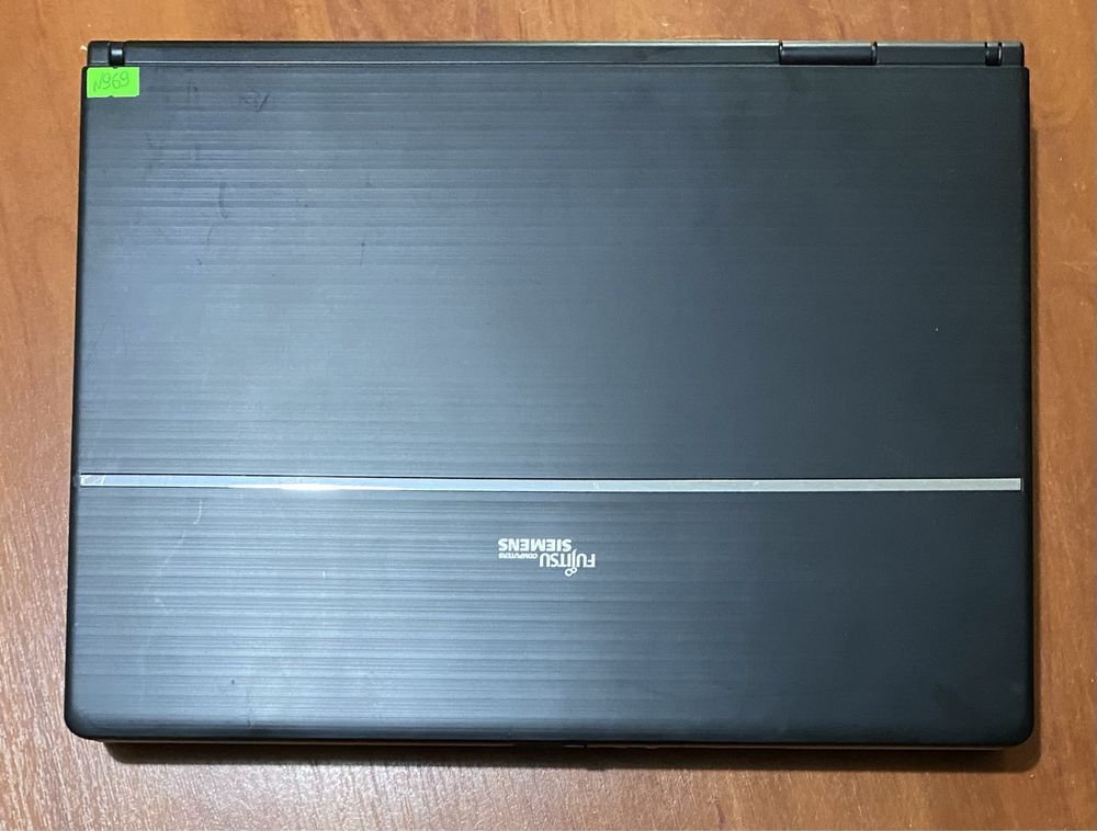 ноутбук Fujitsu XA2528 17"/2GB RAM/250GB HDD! N969