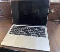 MacBook pro 13" 2016 i5 8gb 256gb