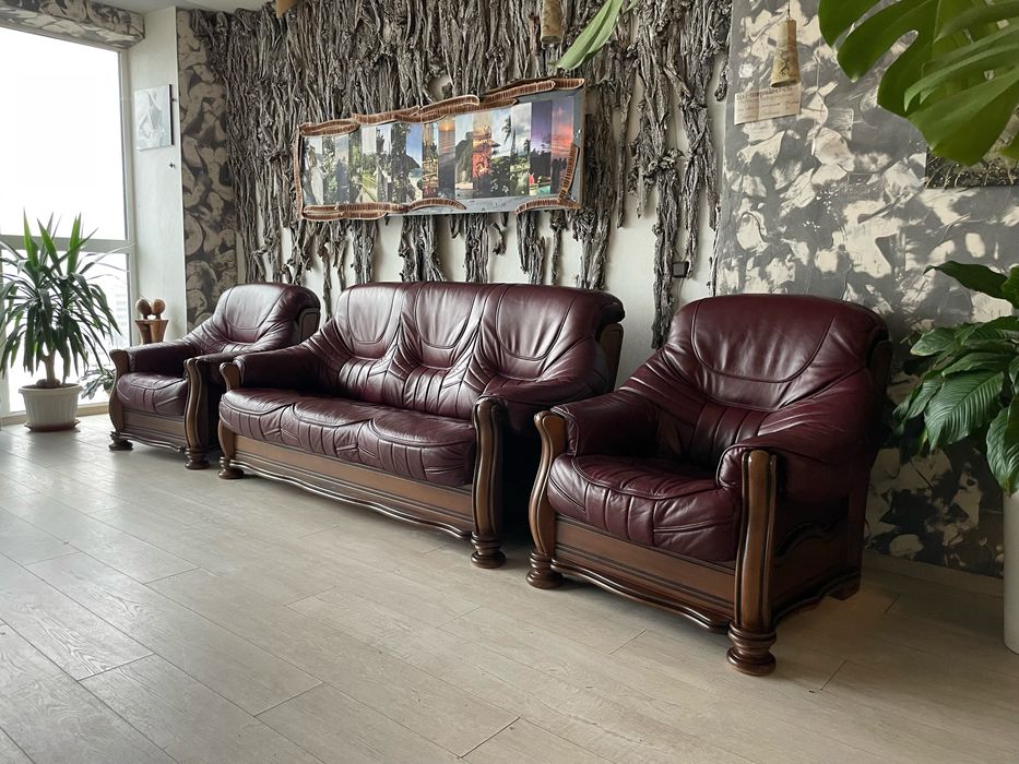 Шкіряний (кожаный) диван + 2 крісла Mobtap(Польща)Каркас горіх.Ідеал