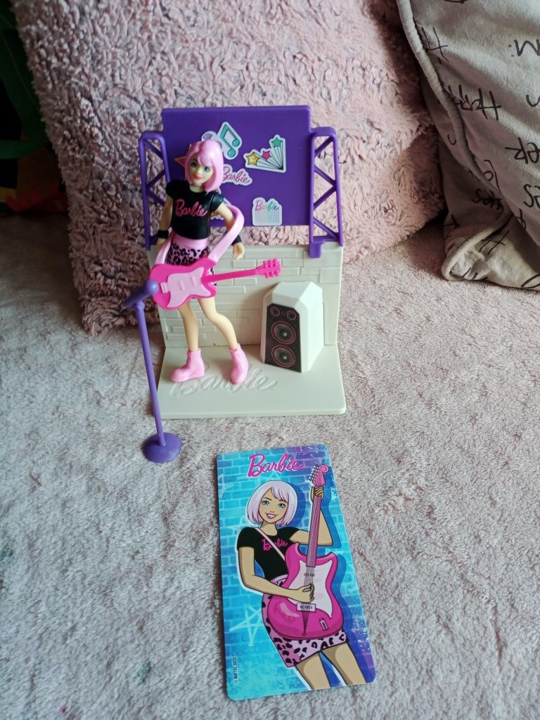 Barbie z gitarą mega Kinder niespodzianka
