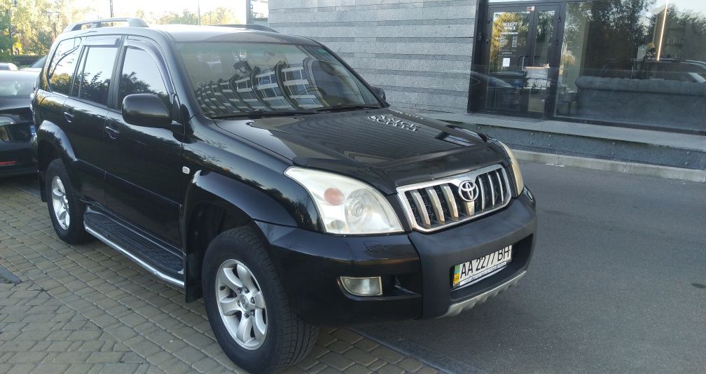 Продам Land Cruiser Prado 120. 4 л.