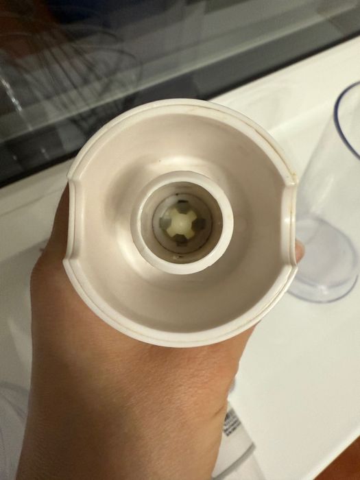 Продам блендер Redmond