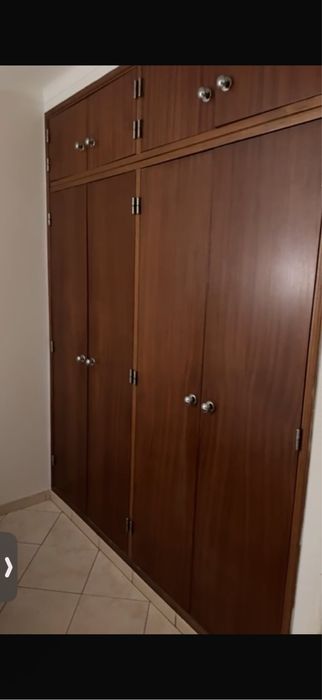 Alugo quarto em Albufeira