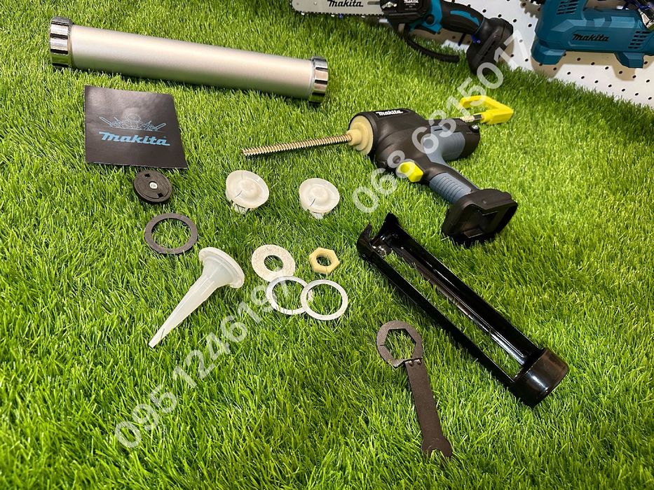 Пистолет аккумуляторный для герметика и клея Makita MCG36BL без АКБ