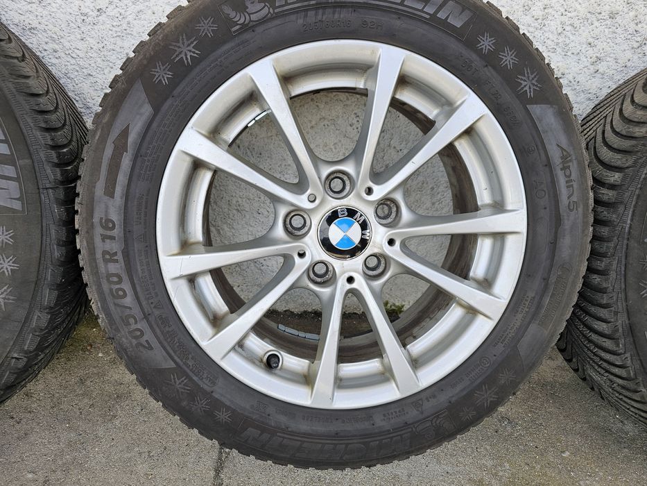 Jantes 16" Originais BMW com Pneus 205.60.16