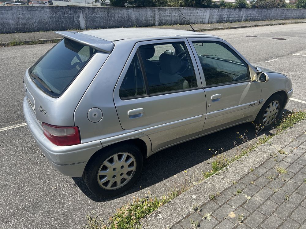 Saxo 1,5 diesel 5 lugares 1999