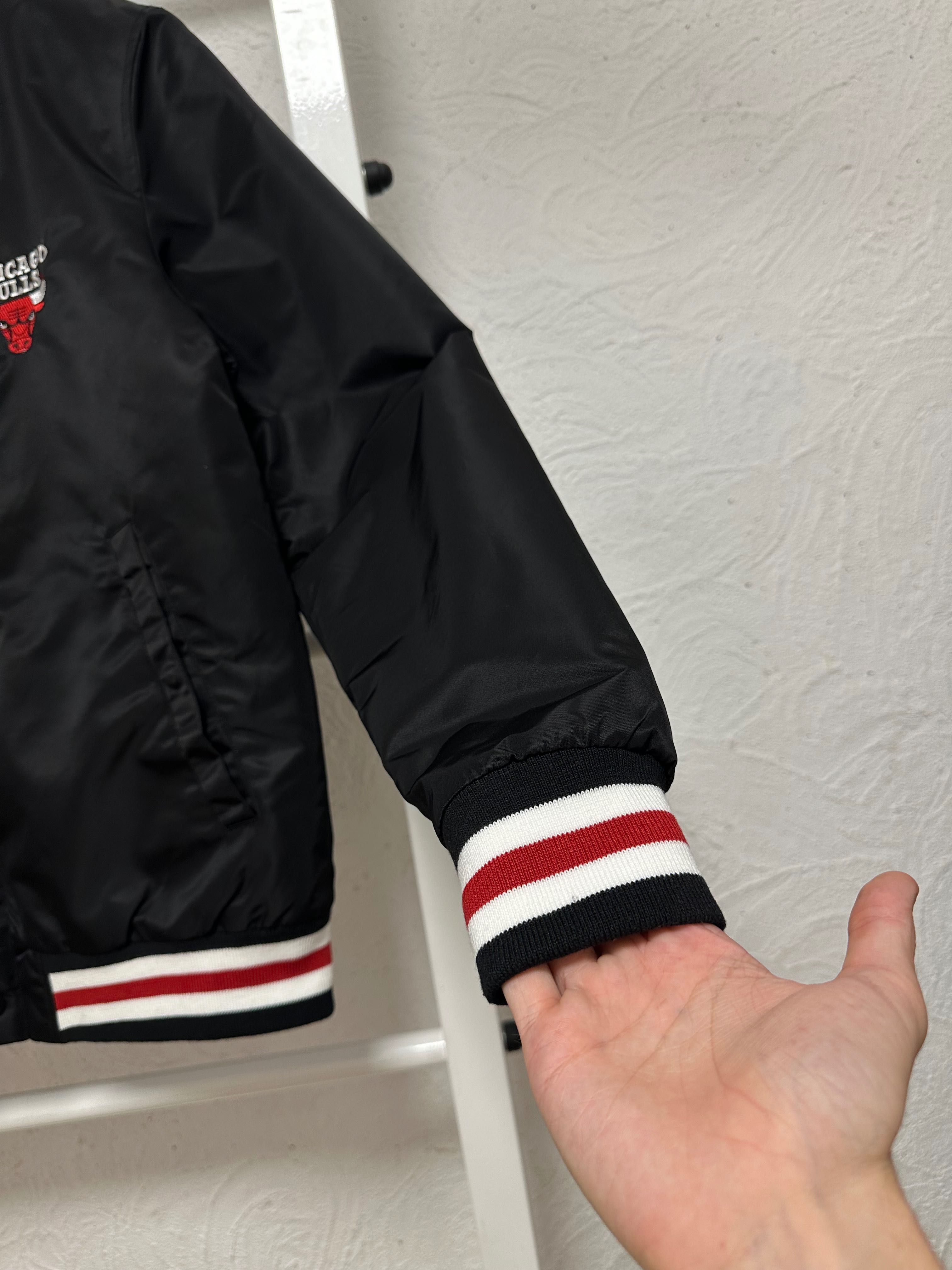 Мужской бомбер М размер / Chicago Bulls / NBA / MA-1 / Alpha /