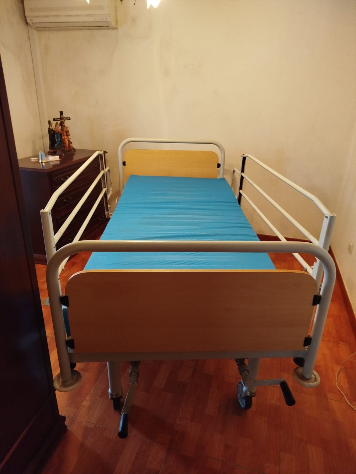 Cama articulada manual