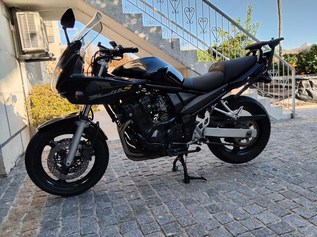 Suzuki Bandit 650 K5
