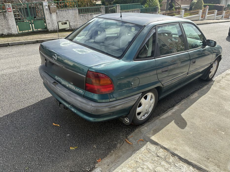 Opel Astra F 1700 TD