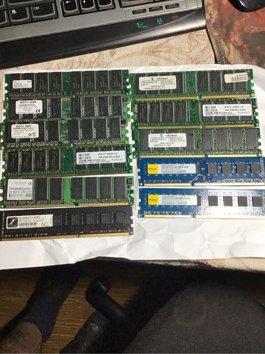 Продам. Оперативна пам'ять (RAM)