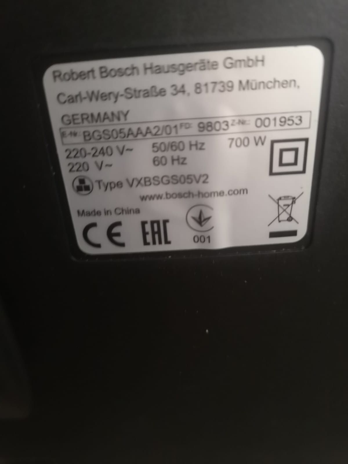 Odkurzacz bezworkowy Bosch