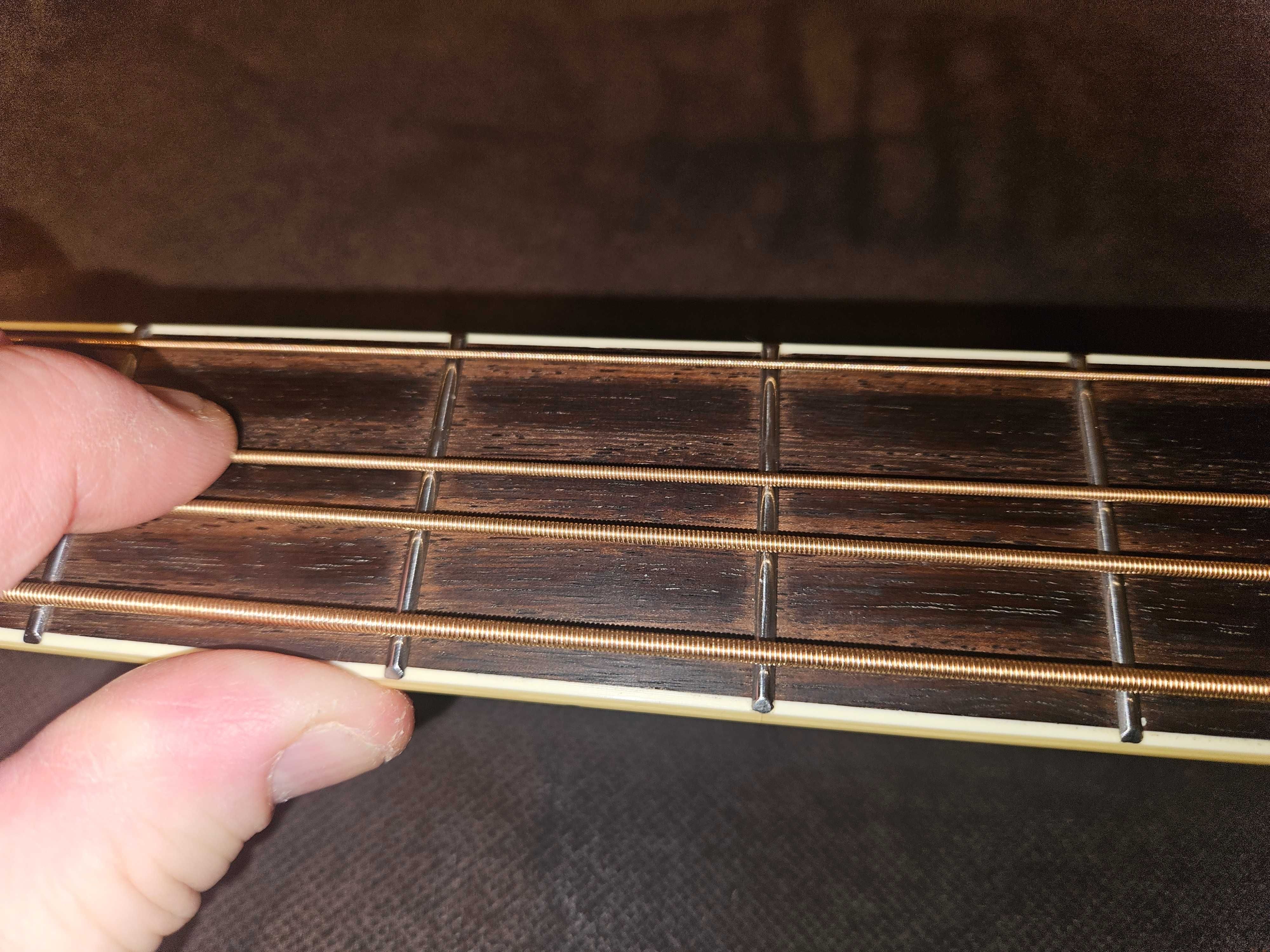 Gitara Basowa Elektroakustyczna Alvarez AB60CE