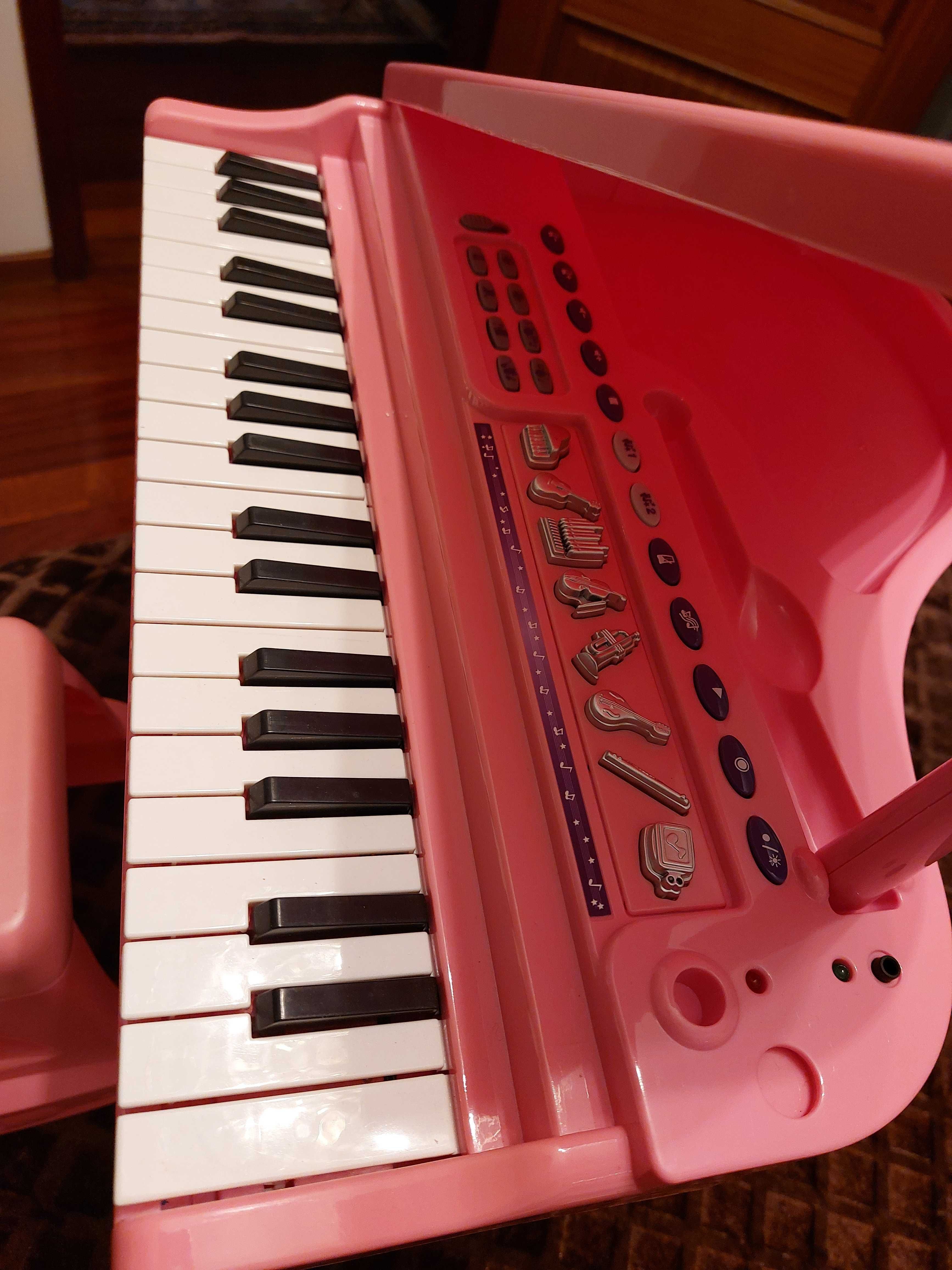 Piano brinquedo da marca BRUIN