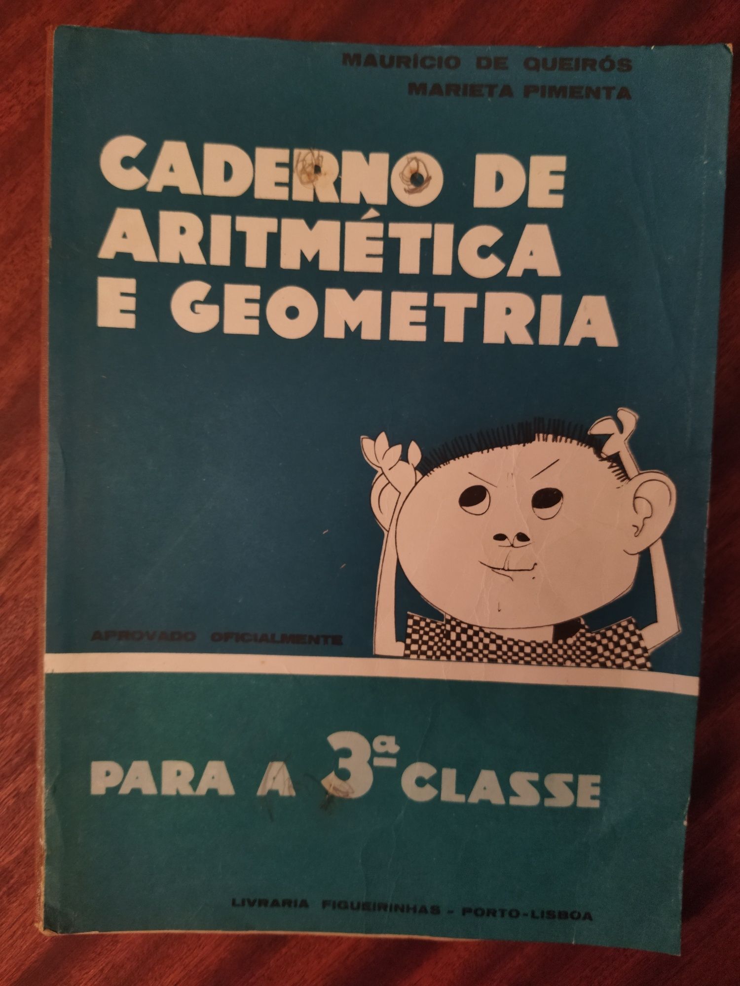 Livros escolares antigos