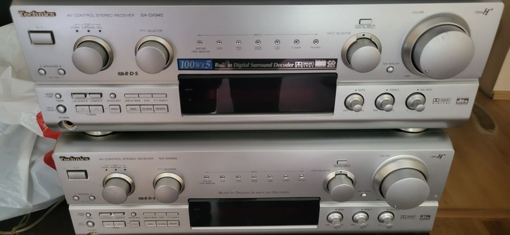 Dwa amplitunery Technics SA DX940