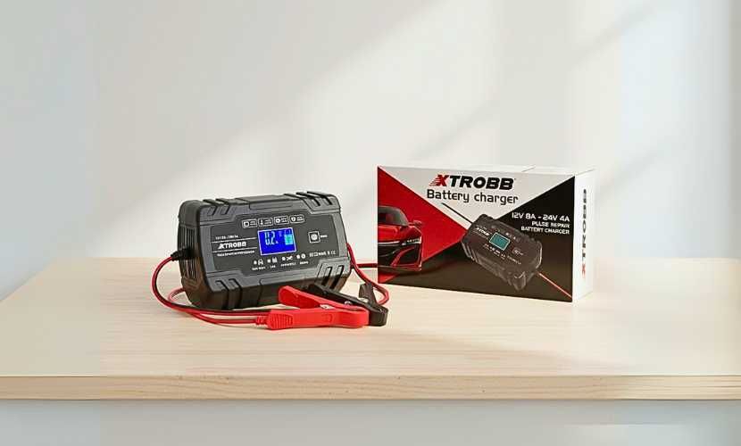 Prostownik 12/24V do akumulatora samochodowego i łodzi motocyklowej FV