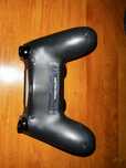 Pad PS4 niwy. Nie uzywany.