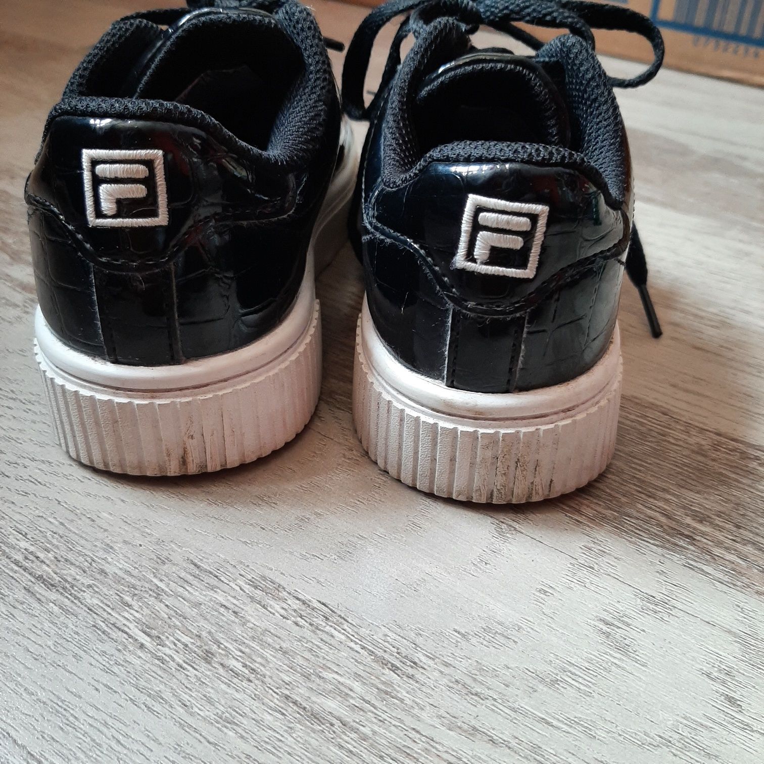 FILA sneakersy dla dziewczynki