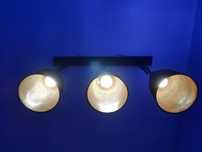 Industrialna lampa z 3 kloszami