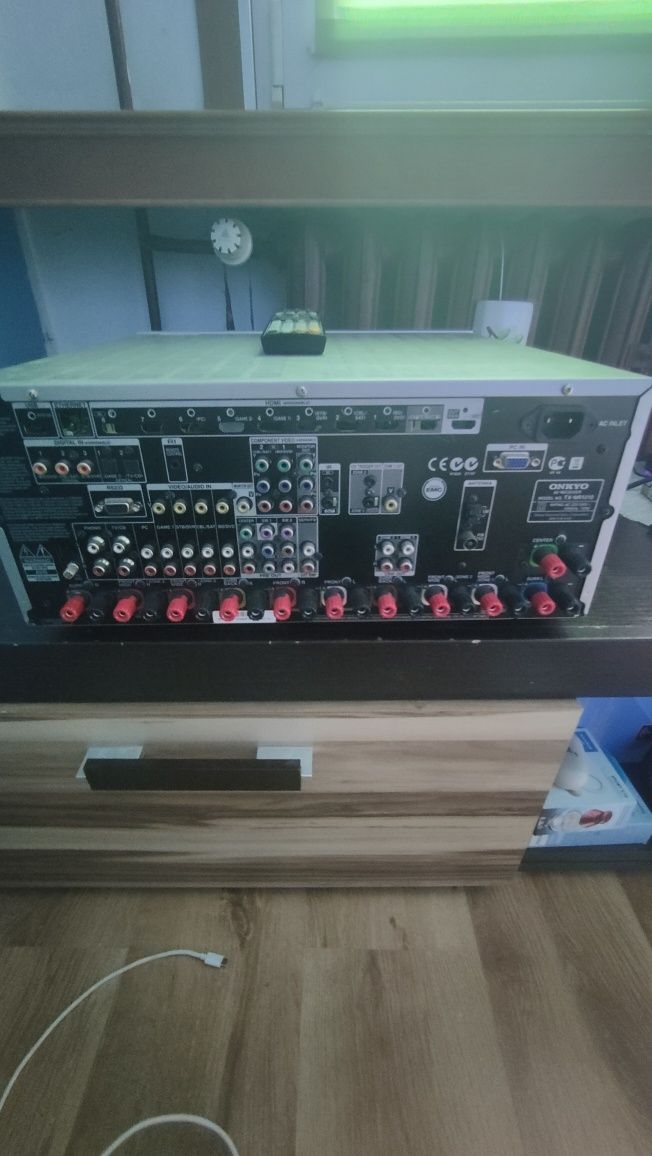 Onkyo tx-nr 1010 bez HDMI