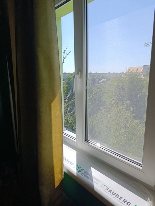 Продам 3-х кімнатну квартиру у центрі Чугуїва