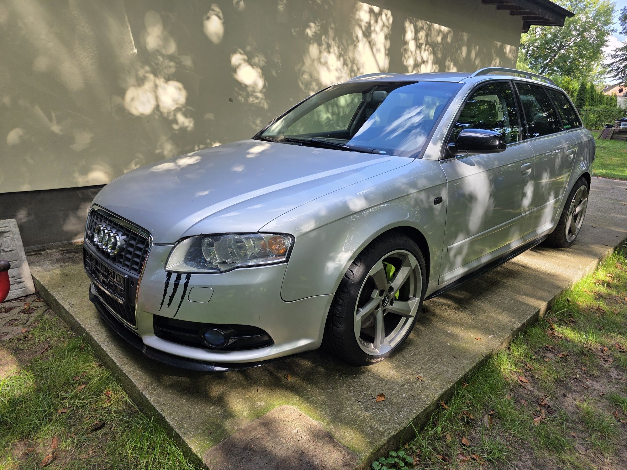 Cała na części Audi A4 B7 1.8T Quattro Avant