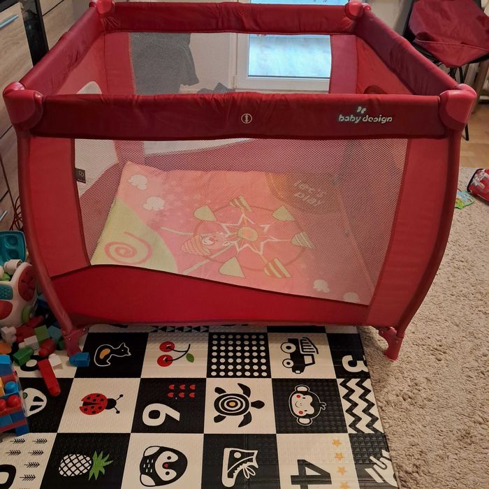 Kojec dla dziecka baby design rożowy