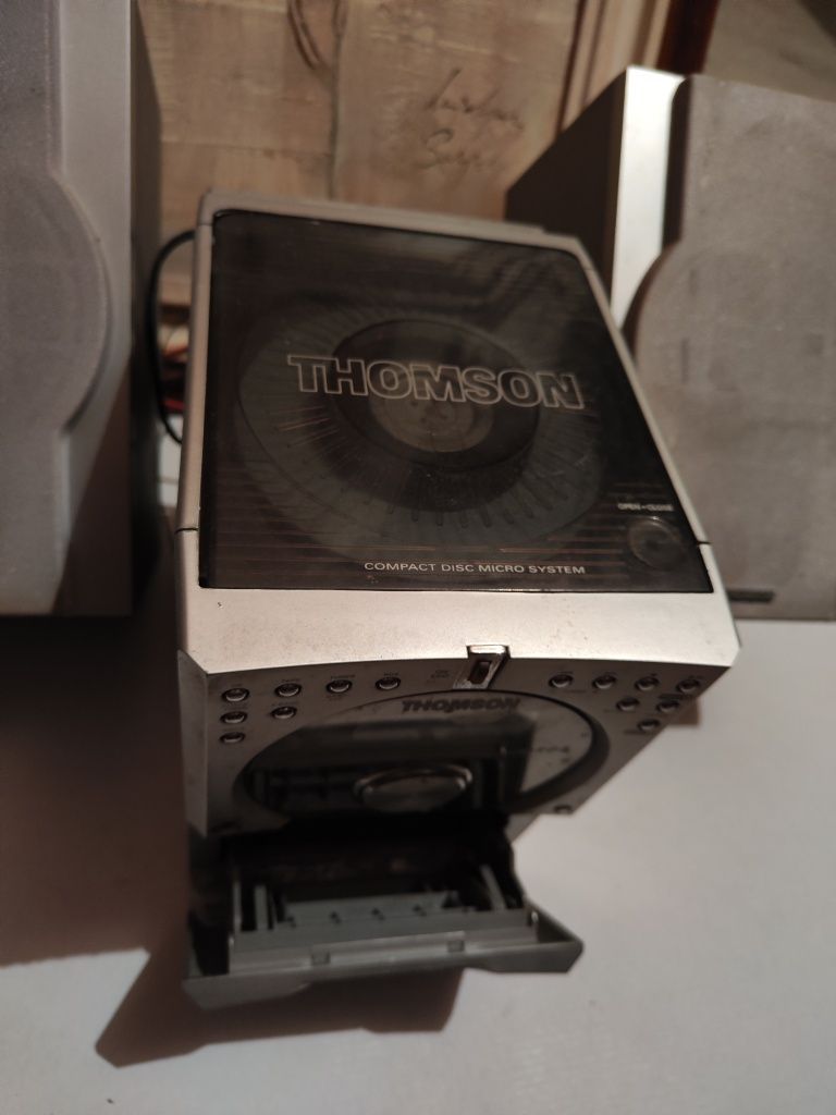 Wieża audio Thompson