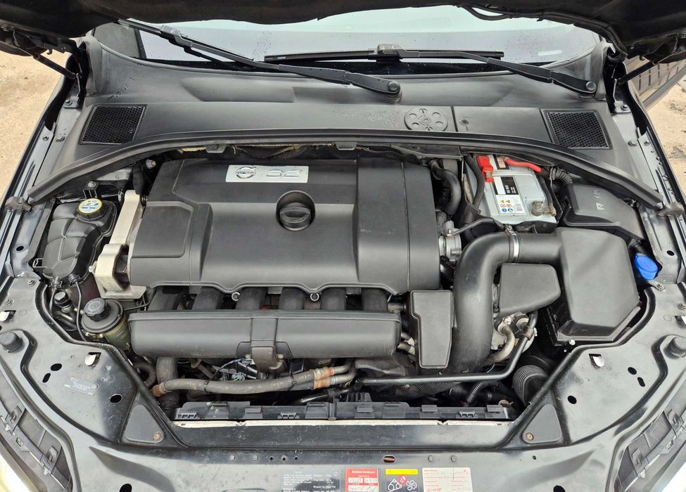 Zadbane Volvo XC70 3.2 AWD - oferta prywatna