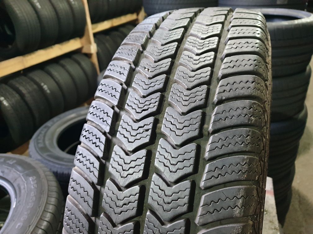 Зимова шина одиночка SEMPERIT 205/65 R16 C запаска Р16 С