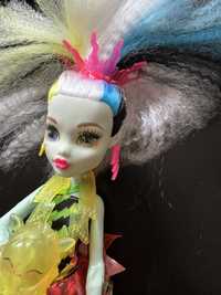 Lalka Monster High Mattel - Zelektryzowana Frankie Stein