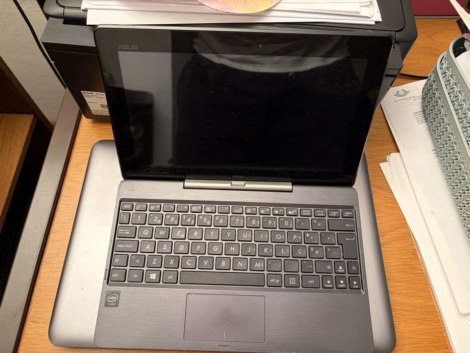 Computador hibrido Asus 10 polegadas