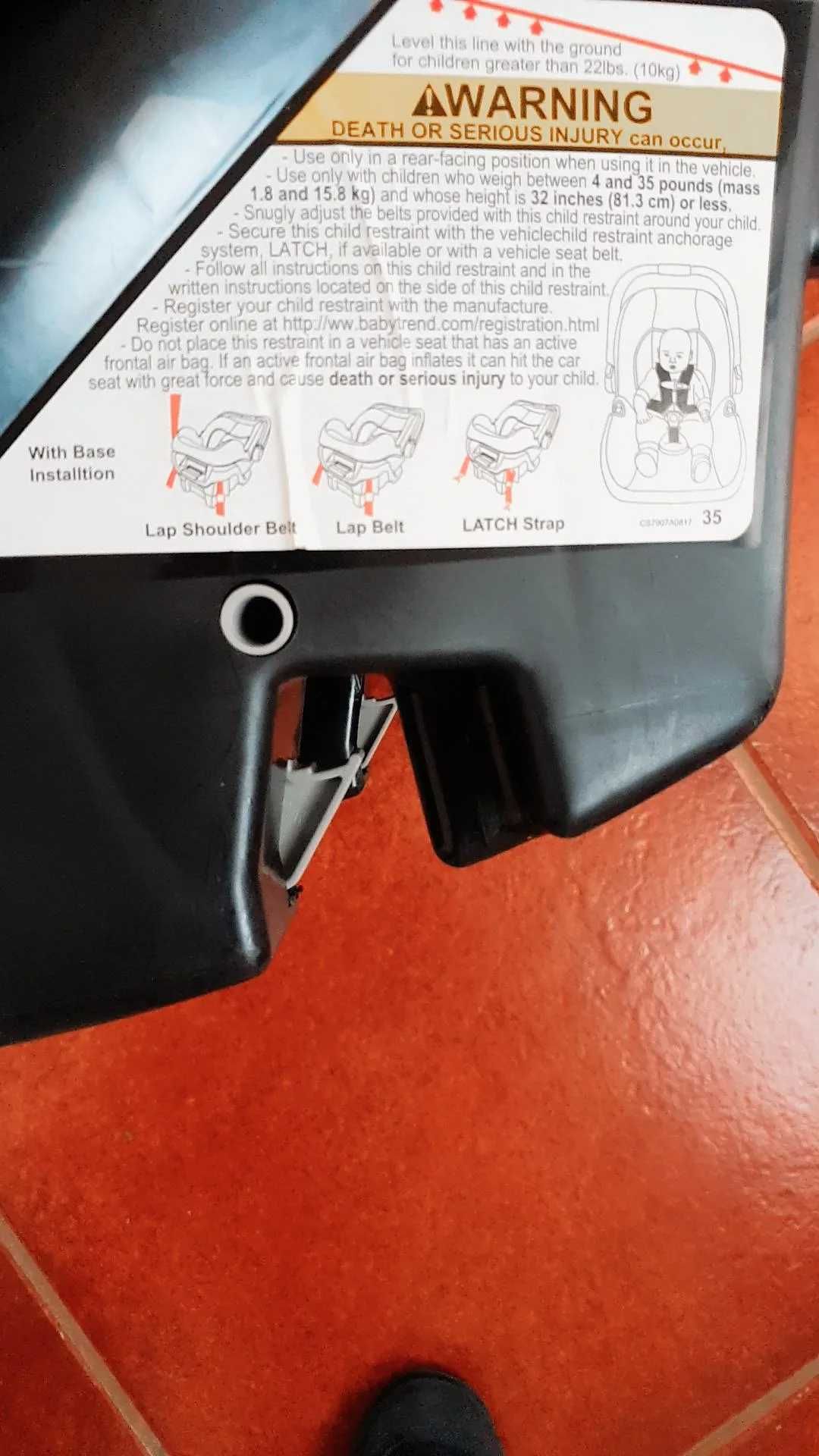 Carrinho de bebé (duplo), com baby coques isofix incluidas..