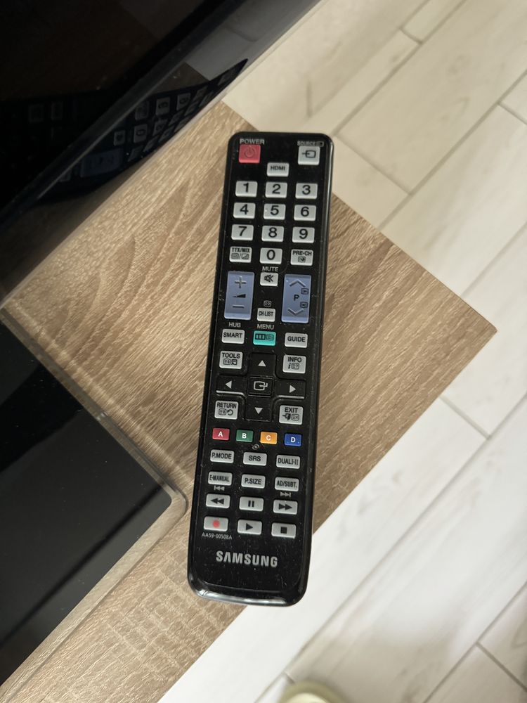 Продам LED телевізор Samsung 46’ (Smart TV)