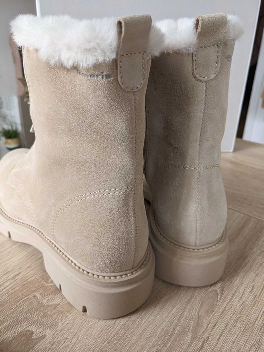 Зимові замшеві чоботи на вовнi Tamaris, p-p 40