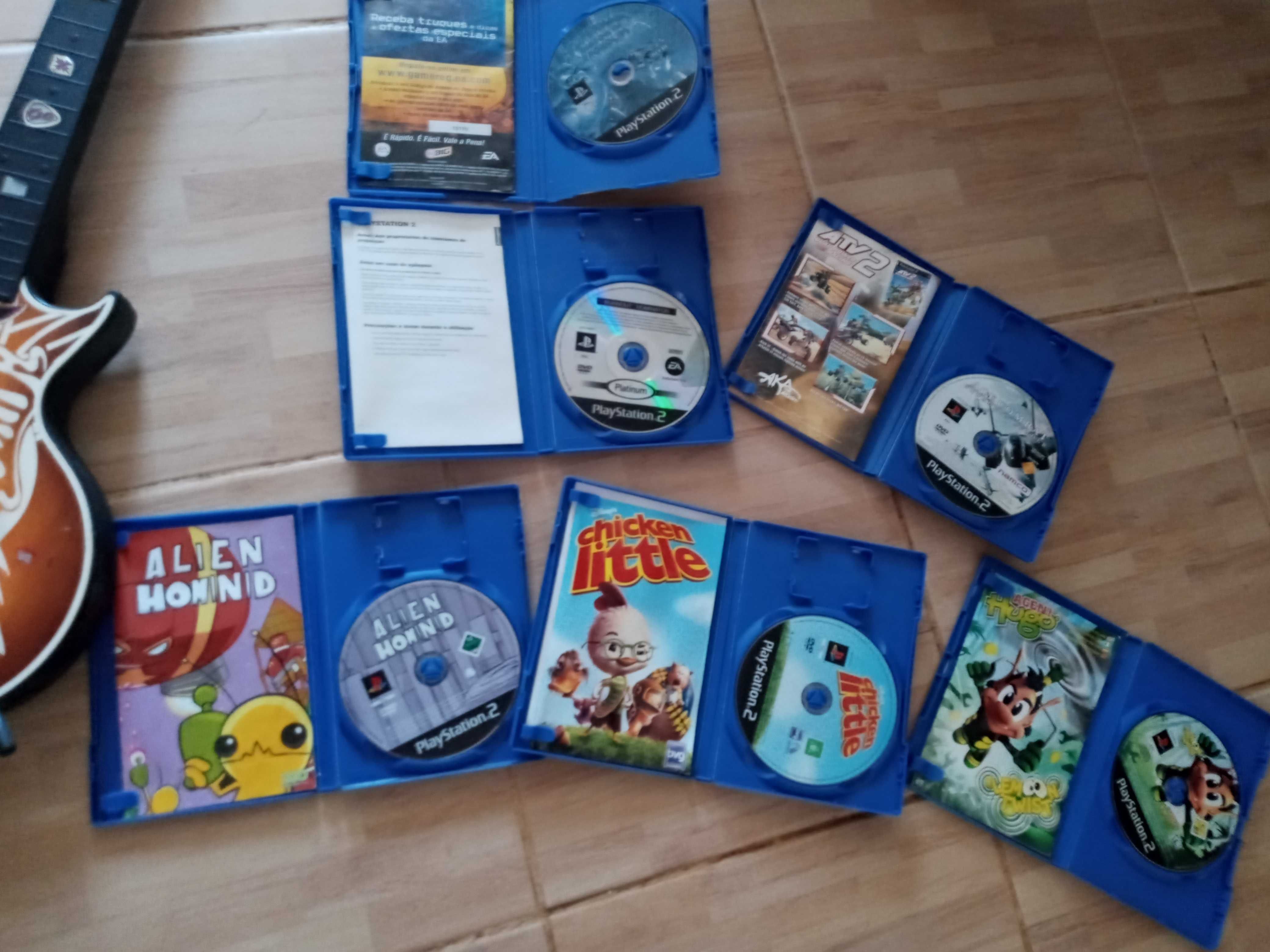 GUITAR HERO + 6 jogos playstation 2