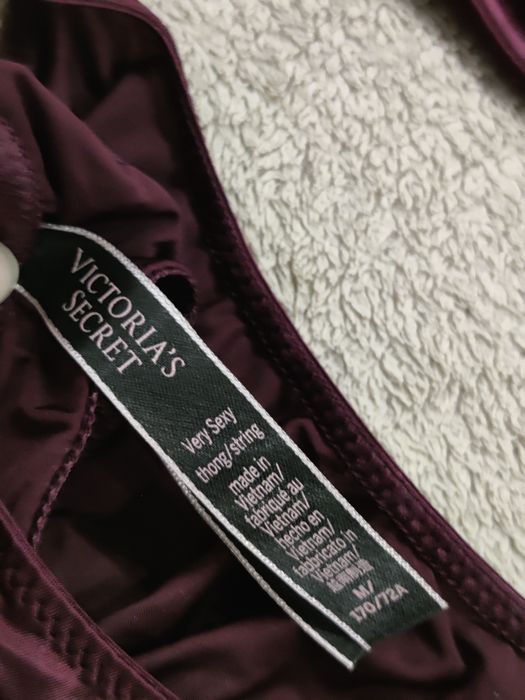 Комлект білизни Victoria's Secret оригінал зі стразами 32С