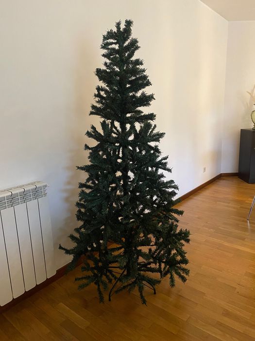Vendo Árvore de Natal praticamente nova