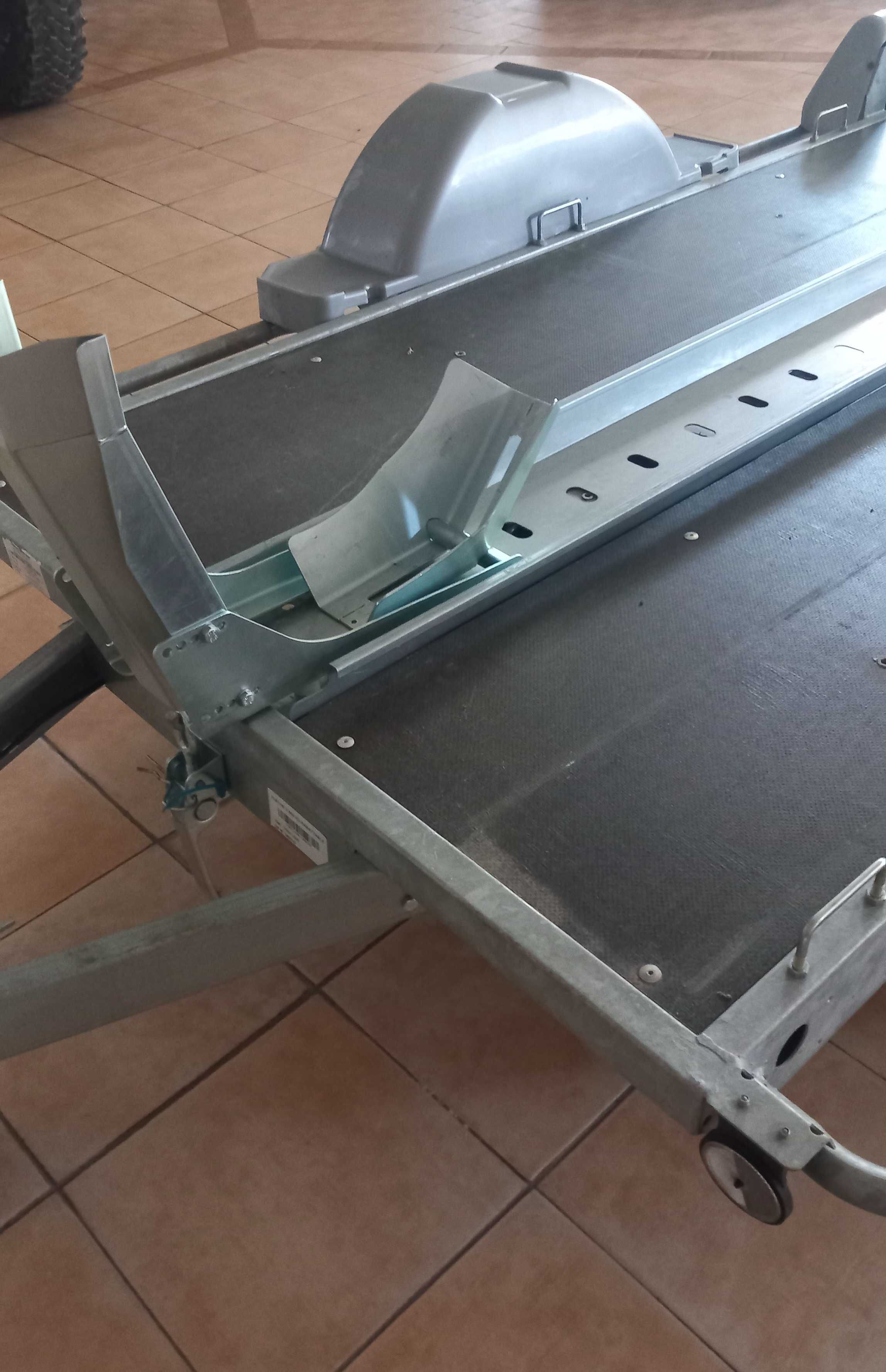 Reboque para moto ou quad como novo